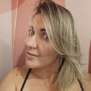 Meet your Posher, Rafaelle